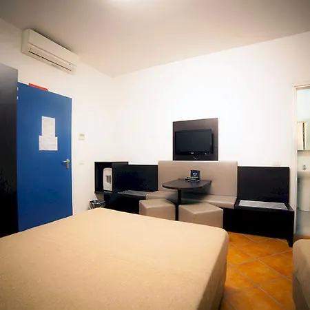 New Generation Chic Sempione * מילאנו