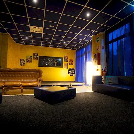 New Generation Chic Sempione אכסניה