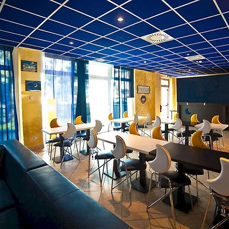 New Generation Chic Sempione אכסניה