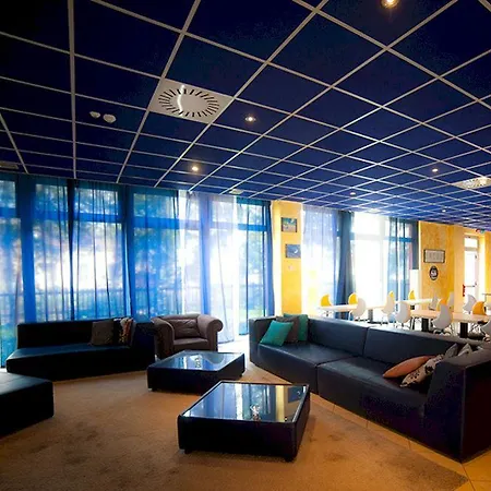 New Generation Chic Sempione * מילאנו