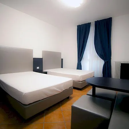 New Generation Chic Sempione Hostel Milan