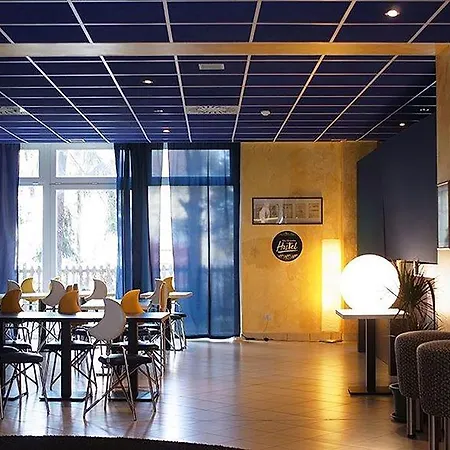 Vandrarhem New Generation Chic Sempione