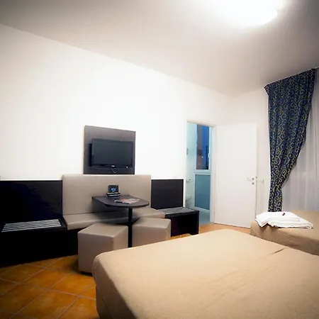 New Generation Chic Sempione Hostel