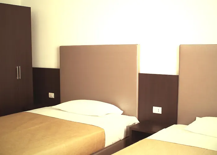 Hostel New Generation Chic Sempione Mediolan
